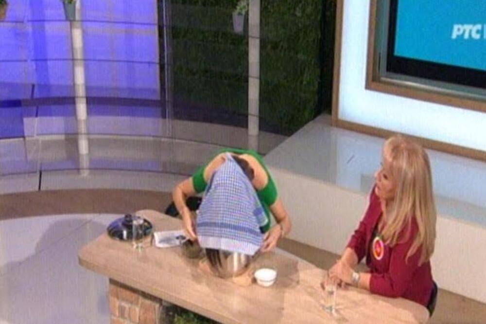 SVI U ČUDU ZBOG POTEZA VODITELJKE RTS-A: Svi se pitaju ŠTA JE OVO RADILA, a evo o ČEMU JE ZAPRAVO REČ