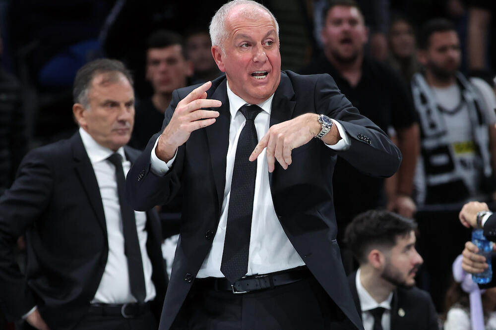 GROBARI U TRANSU: Obradović obradovao navijače Partizana!