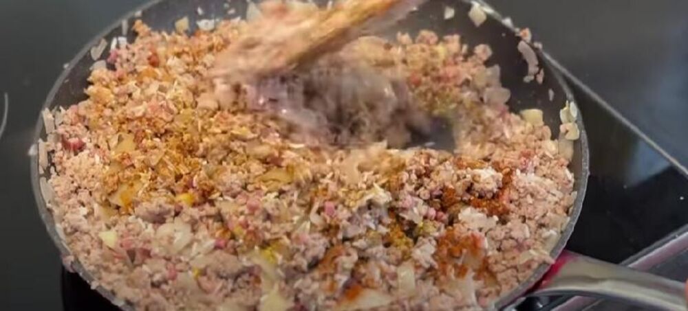 Prženje mesa i začina