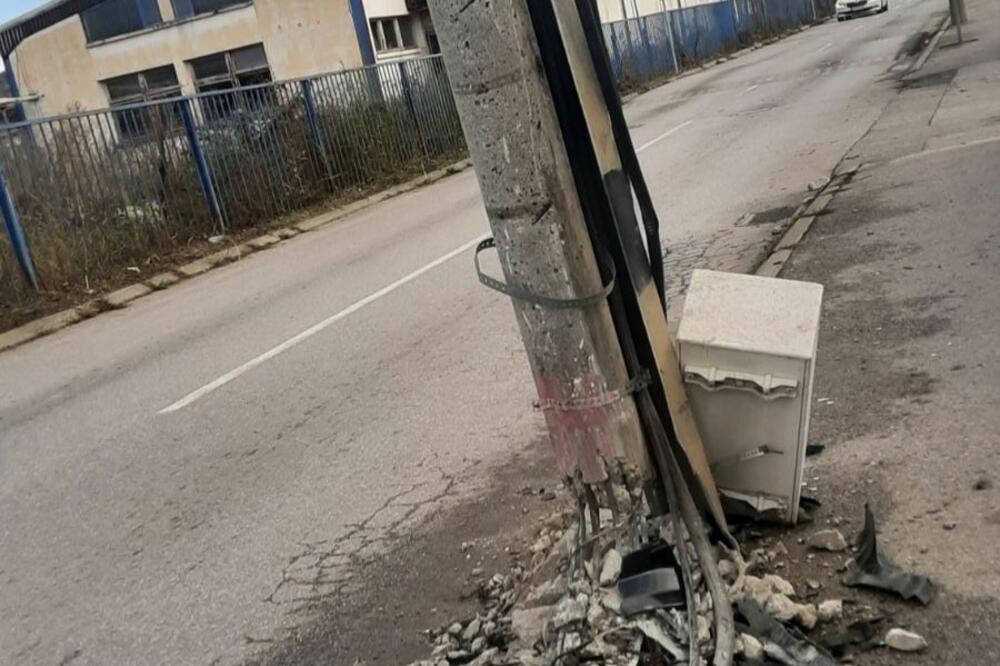 KARAMBOL KOD ČAČKA: Vozač se ZAKUCAO U BANDERU pa pobegao sa mesta nezgode, ali ubrzo je DOLIJAO (FOTO)