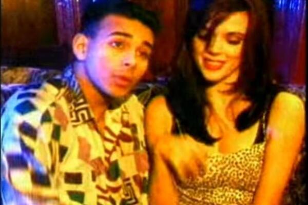 DANAS O NJEMU BRUJE SVE KUĆE U SRBIJI, A BIO U ILEGALI: Oženio 25 godina MLAĐU, a životna priča mu je JAKA