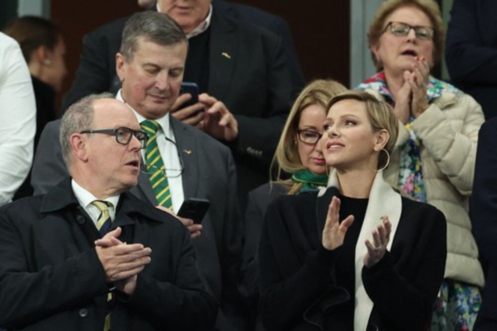 Princ Albert i princeza Šarlin gledali su u Parizu polu-finale Svetskog prvenstva u ragbiju