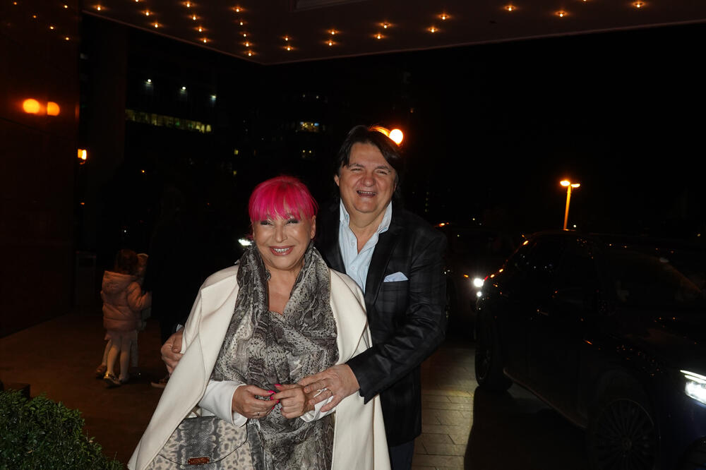 ZETA ZORICE BRUNCLIK I KEMIŠA SVI DOBRO ZNATE, O OVOM DASI JE REČ: Evo šta Zorica misli o ĆERKINOM IZABRANIKU