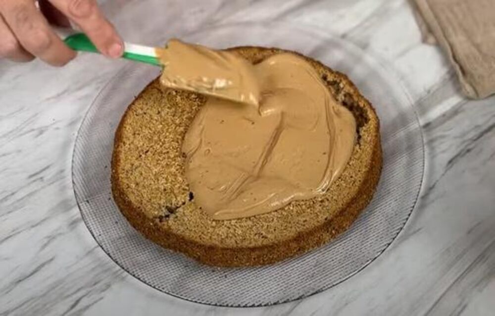 Filovanje torte Minjon