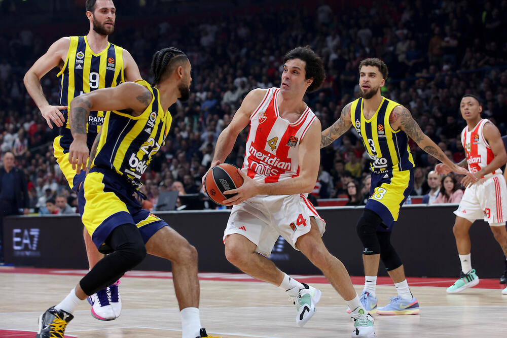 CRVENO-BELI OTIMAJU FANTASTIČNOG IGRAČA FENERBAHČEU: DETONACIJA na pomolu!?