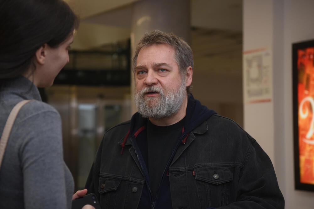 BUDIO SE U IZLUČEVINAMA! Skidao se 15 puta sa heroina, a onda mu je BOG POKAZAO PUT - nije postao MONAH zbog OVOGA