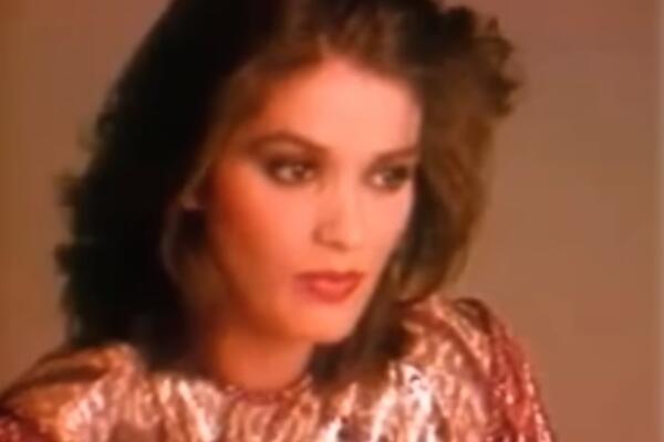 VIDELI JOJ TRAGOVE UBODA PO RUKAMA, DROGA JOJ JE BILA DŽELAT! U lepoticu su svi bili ZALJUBLJENI, imala JEZIV život