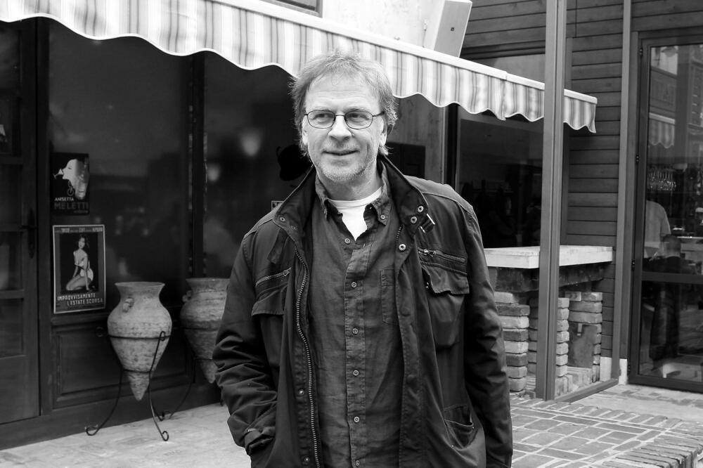 ŽARKO LAUŠEVIĆ ĆE BITI KREMIRAN: Ovo je ZABLUDA koju imamo o TOM ČINU, evo šta kaže SRPSKA PRAVOSLAVNA CRKVA!