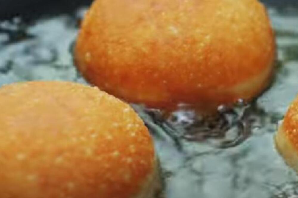 NAPRAVITE MINI KROFNICE KOJE SE TOPE U USTIMA, 2 SASTOJKA DAJU MEKOĆU: Srpkinje će biti zahvalne na ovom RECEPTU