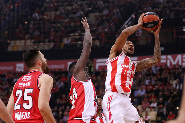 Bomba! Crveno-beli dovode NBA mašinu?