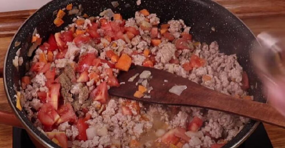 Paradajz u mesu za bugarsku musaku