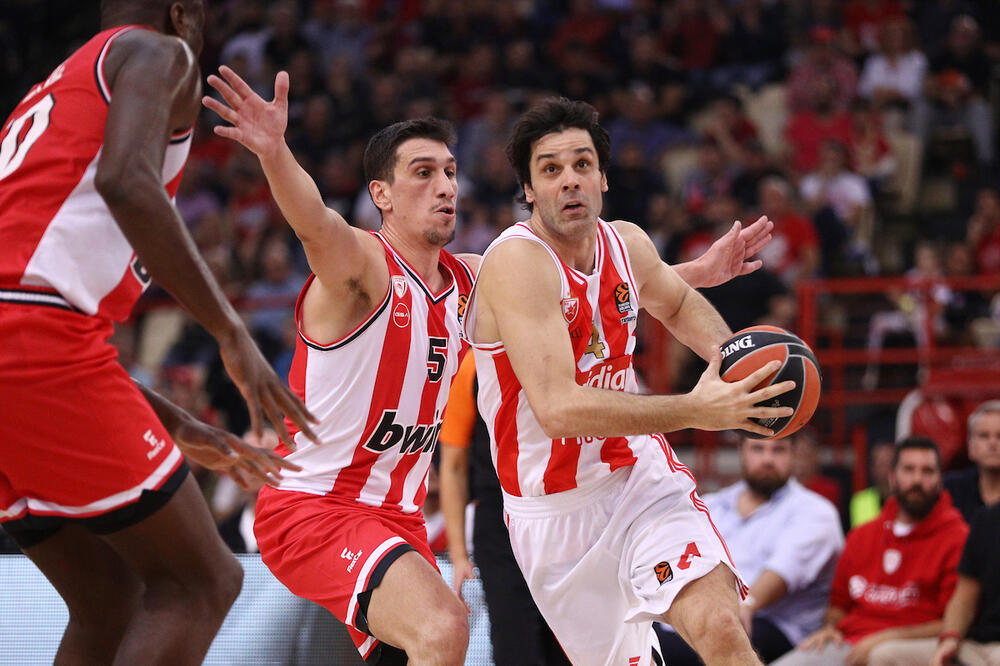 ŽALBE ZBOG MEČA OLIMPIJAKOSA I ZVEZDE! "Ozbiljno, čija je ideja bila da ih puste da igraju ovako?" (FOTO)