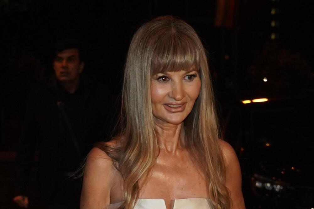 OVA ŽENA NE STARI, DA LI JE MOGUĆE? Sigurno ne znate koliko godina ima Duška Jovanić, SAZNANJE ĆE VAS FRAPIRATI