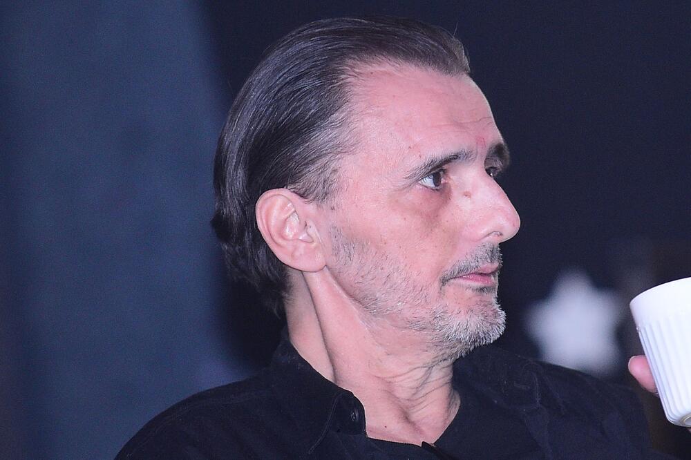 NEKADA VELIKI JUGOSLOVENSKI FRAJER, A SADA ŽIVI NA RUBU EGZISTENCIJE! Život ga ŠIBAO, a NJENU SMRT nije prežalio