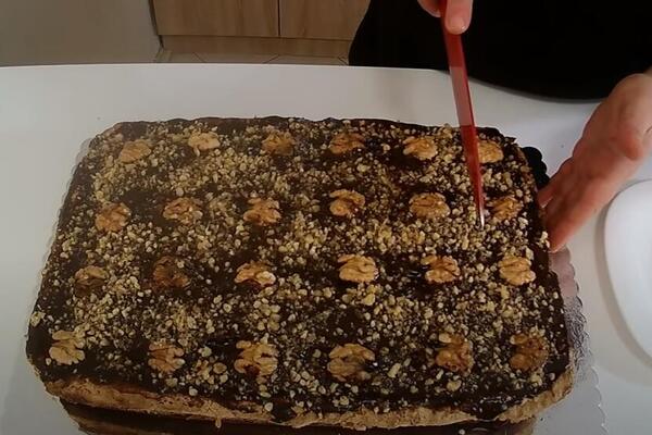 BEOGRAĐANKA TORTA JE NAJPOZNATIJA U SRBIJI, DOMAĆICE JE PRAVE "NA REPEAT": Kad je probate, VOLEĆETE JE VIŠE OD MUŽA