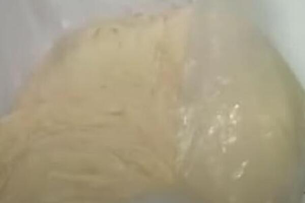 EVO KAKO PRAVILNO DA ZAMRZNETE I ODMRZNETE TESTO: Samo ako to ovako uradite ono neće biti GNJECAVO