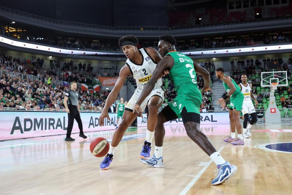 NOVI PORAZ PARTIZANA U ABA LIGI: Jaka Blažič sjajnom partijom naneo treći poraz crno-belima!