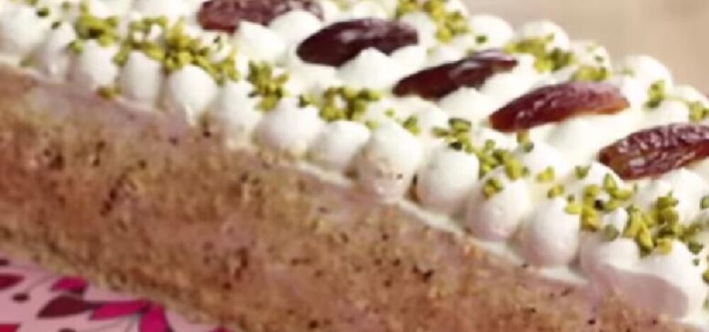 Arapska torta na tacni