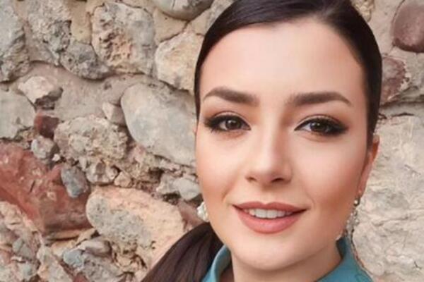 MLADOŽENJA BIO SA KUMOM, PRVU BRAČNU NOĆ PROVELA SAMA! Danica PATOSIRALA SRBIJU izjavom, da li je ovo MOGUĆE?