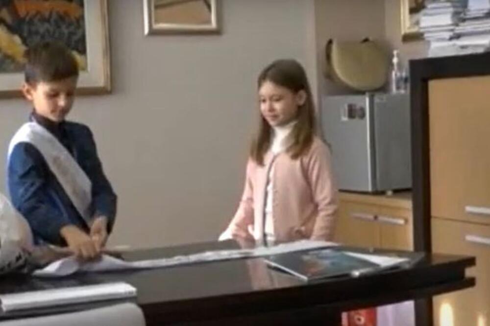 ALEKSANDRA JE TEK DRUGI RAZRED, A VEĆ JE GRADONAČELNICA: Za vreme mandata ima SAMO JEDAN CILJ!