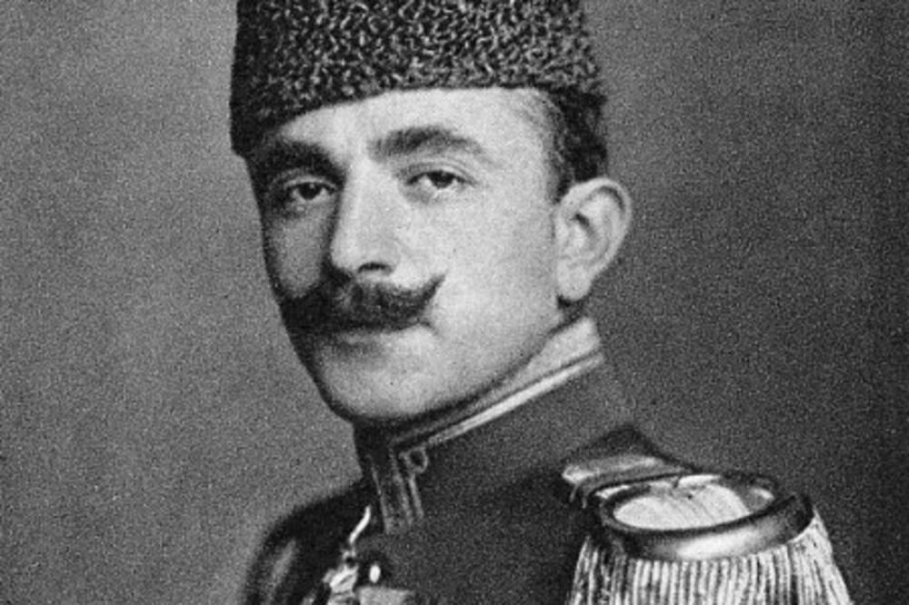 IZVRŠIO GENOCID, A SMATRALI GA "HEROJEM REVOLUCIJE": Bio je "GLAVNI ČOVEK U ISTANBULU" o čijim ZLODELIMA se priča