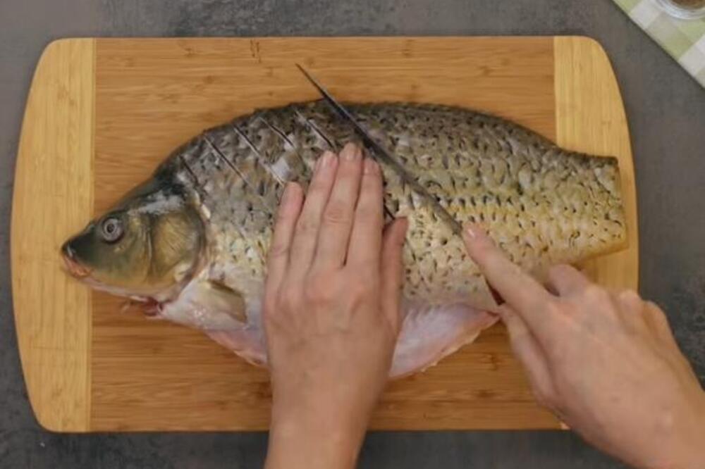 Kako da znate da li je riba sveža? Doktor otkrio fenomenalan trik, neće vam više uvaljivati staru i zamrzavanu