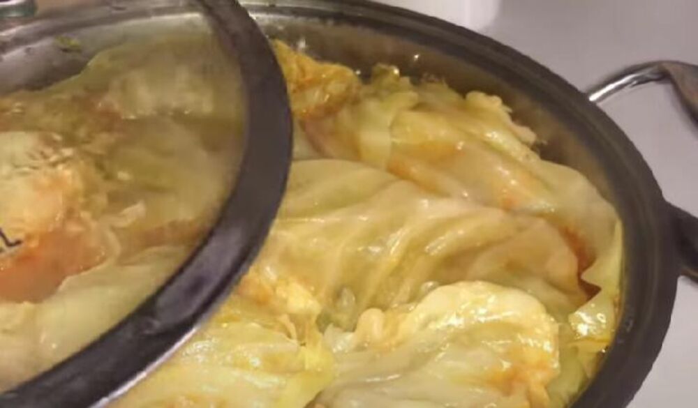 Kuvanje sarme u šerpi