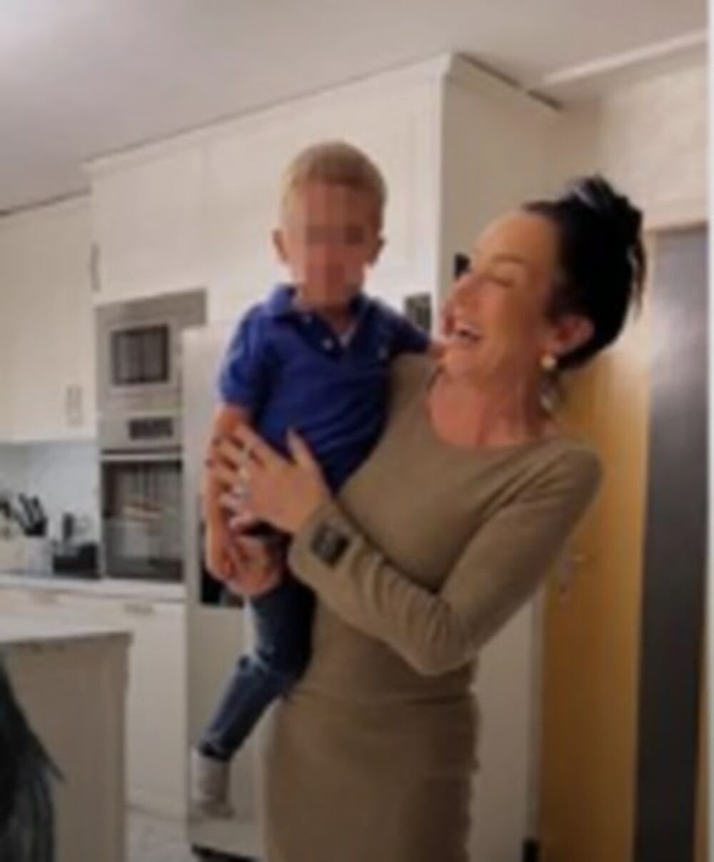 Goca Božinovska sa unukom Zoranom Šijanom