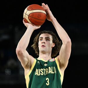 Pre dve godine skandal sa maloletnicom, danas juri Majkla Džordana: Gidi piše istoriju u Čikagu!