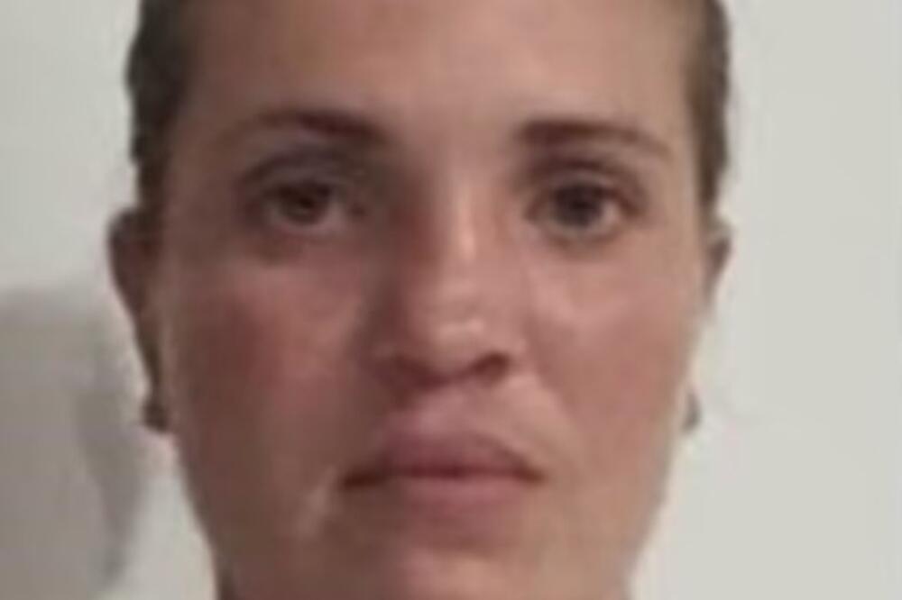 OVO JE SOBARICA KOJA JE UKRALA NAKIT VREDAN 400.000 EVRA! Policija sumnja da je POBEGLA kod NAŠIH KOMŠIJA (FOTO)