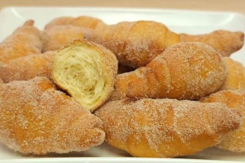 OVAKO ISKUSNE DOMAĆICE PRAVE KIFLICE KOJE SE NE PEKU: Ukusnije su od onih iz RERNE, a mnogo JEDNOSTAVNIJE