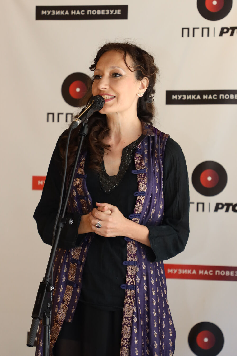 Istakla se lepotom i talentom