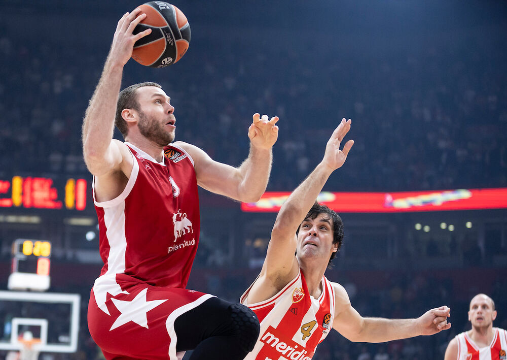 Meli na meču sa Zvezdom u Beogradu