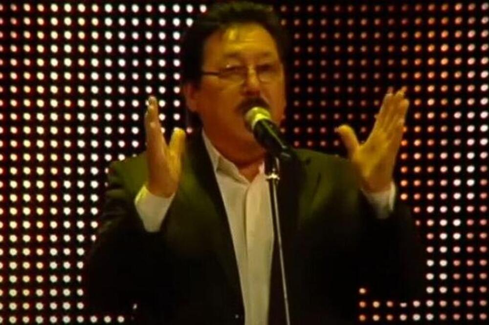 PREMINUO POZNATI PEVAČ: Bolest je ipak bila jača, NJEGA STE DOBRO ZNALI, velika tuga!