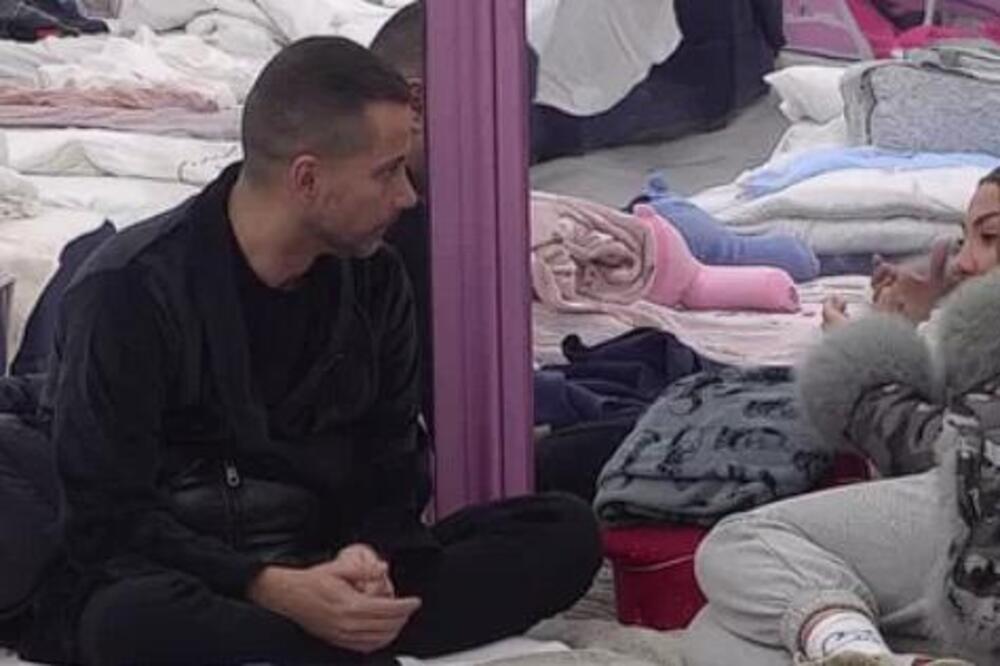 OPET ĐEDOVIĆ MRSI KONCE: Svetovao Aneli kako da se POMIRI sa Janjušem, pale su JAKE REČI ZLATA VREDNE