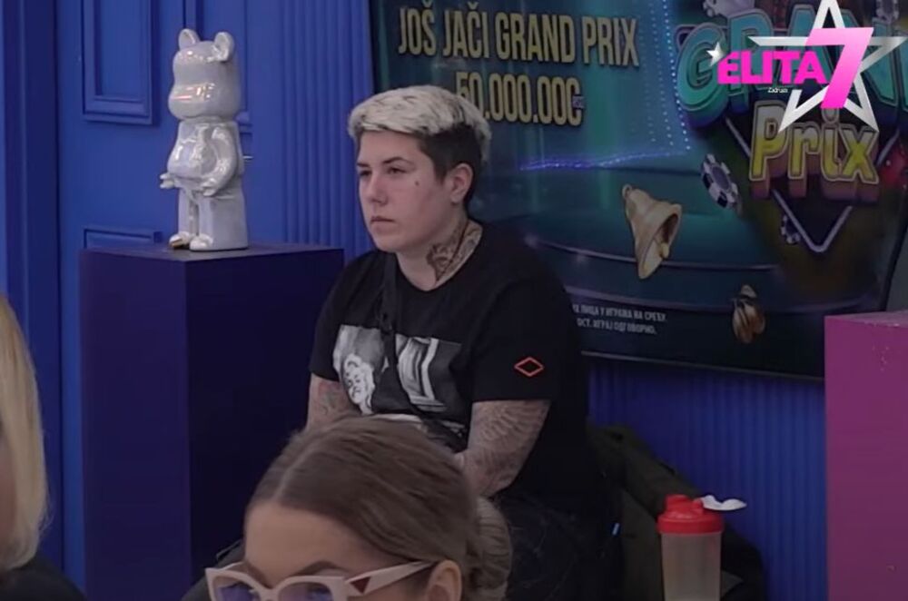 Matora priznala da ima osećanja prema Aniti 