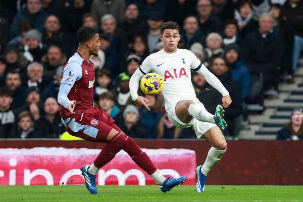 NASTAVLJA SE AGONIJA TOTENHEMA! Aston Vila "očerupala" pevce