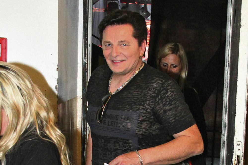 OD JEDNE PESME ZARADIO BRDO MARAKA: Ova devojka mu je promenila TOK ŽIVOTA, da li je moguće sve ovo?