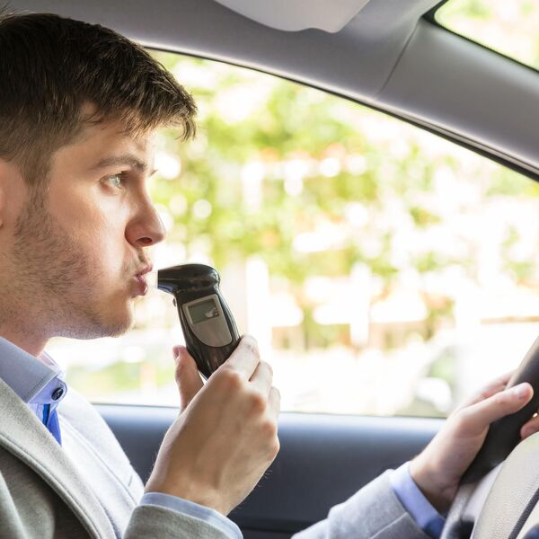 PREŠAO IGRICU: Policija dva puta u istom uhvatila PIJANOG VOZAČA! A pravio je haos i DODATNI HAOS!