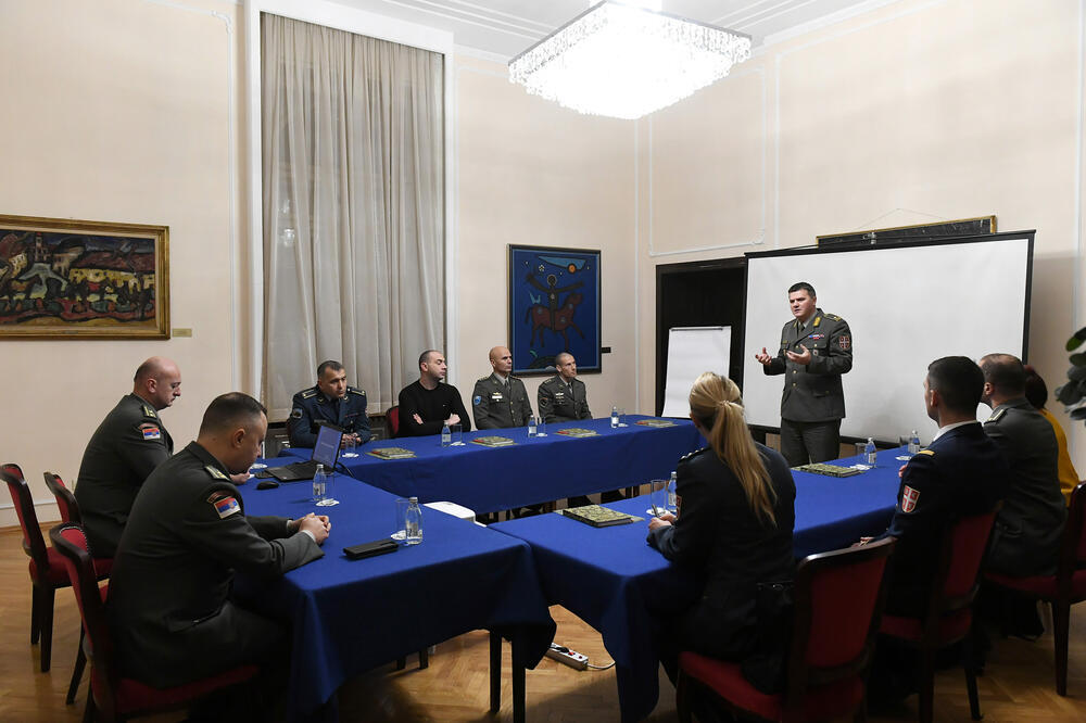 U DOMU VOJSKE SRBIJE DANAS JE ODRŽANO NEŠTO IZUZETNO VAŽNO: Odmah pogledajte šta se to desilo?