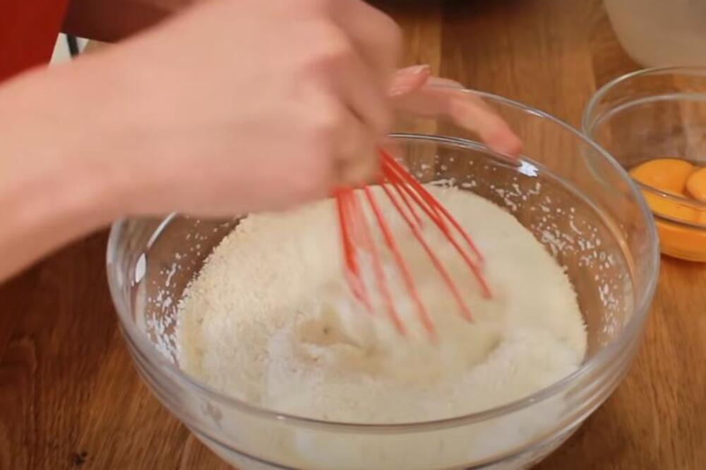 NAJJEDNOSTAVNIJI I NAJUKUSNIJI KOLAČ KOJI SVI SRBI VOLE: Ovaj RECEPT nikome nije DOSADIO, odmah ga ZAPIŠITE