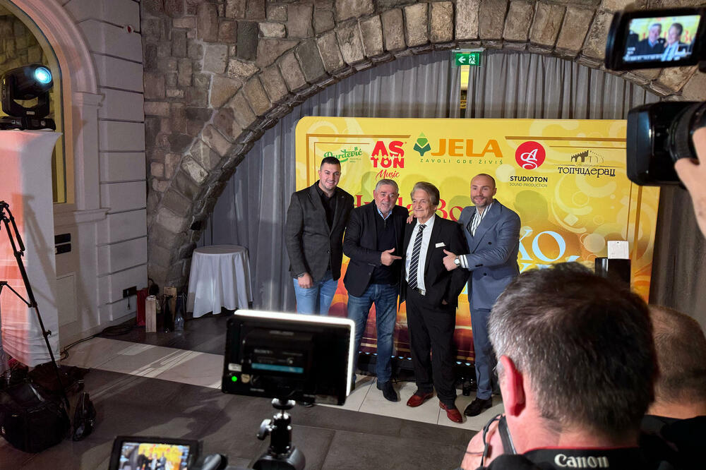 POVRATAK LEGENDE! Nedeljko Bilkić promovisao album i pokazao da je i u devetoj deceniji u punoj snazi