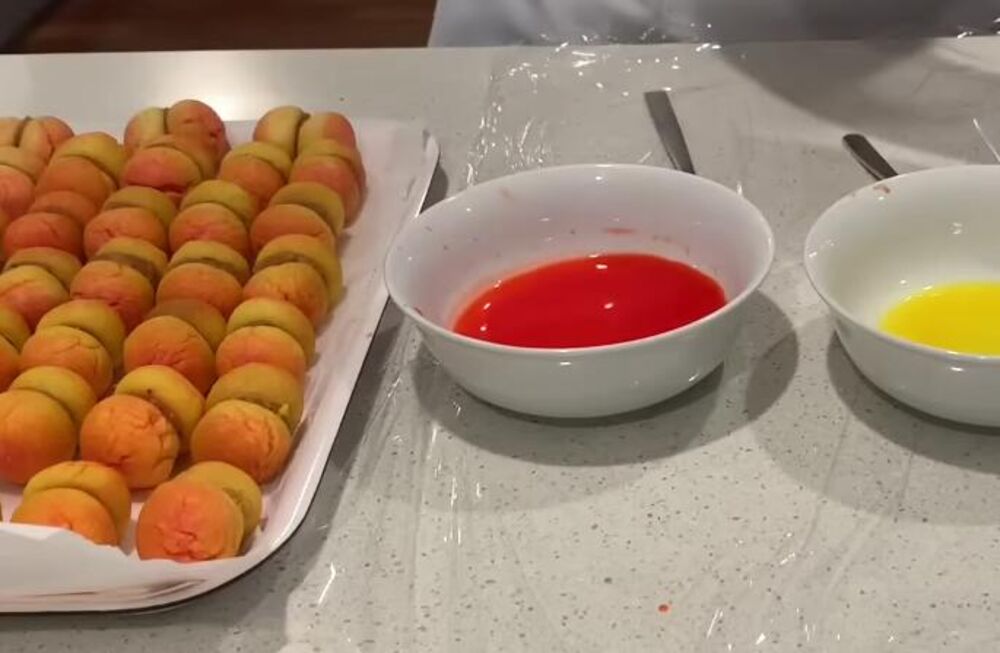 Svaku provući kroz sirup