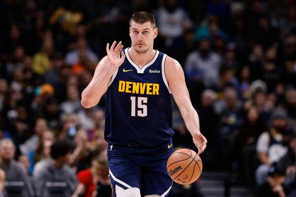 DENVER U PAKLU: Nikola Jokić povređen? (FOTO)