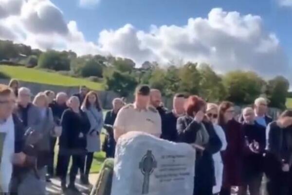 DA LI JE OVO NAJBIZARNIJI SNIMAK SA SAHRANE? Čim su SPUSTILI sanduk, ZAČUO SE GLAS - "je**no ću UMRETI OVDE"