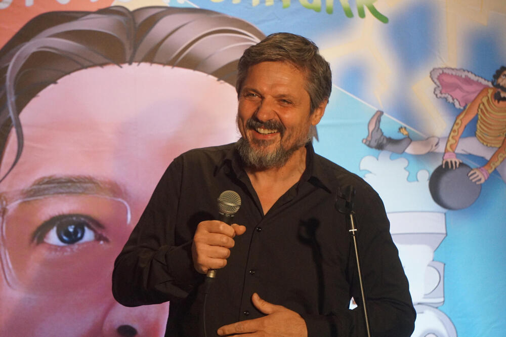 Nebojša Dugalić ima na koga da bude ponosan: Ova predivna dama je njegova supruga, a deca su mu i te kako uspešna