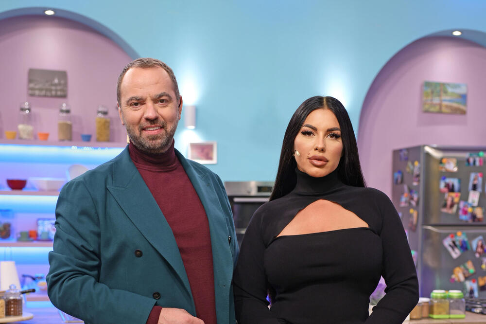 ČUVENI SPECIJALITET SA ANANASOM I KOKOSOM DANAS NA MENIJU! Ne propustite Majke i snajke od 18h na Kurir televiziji