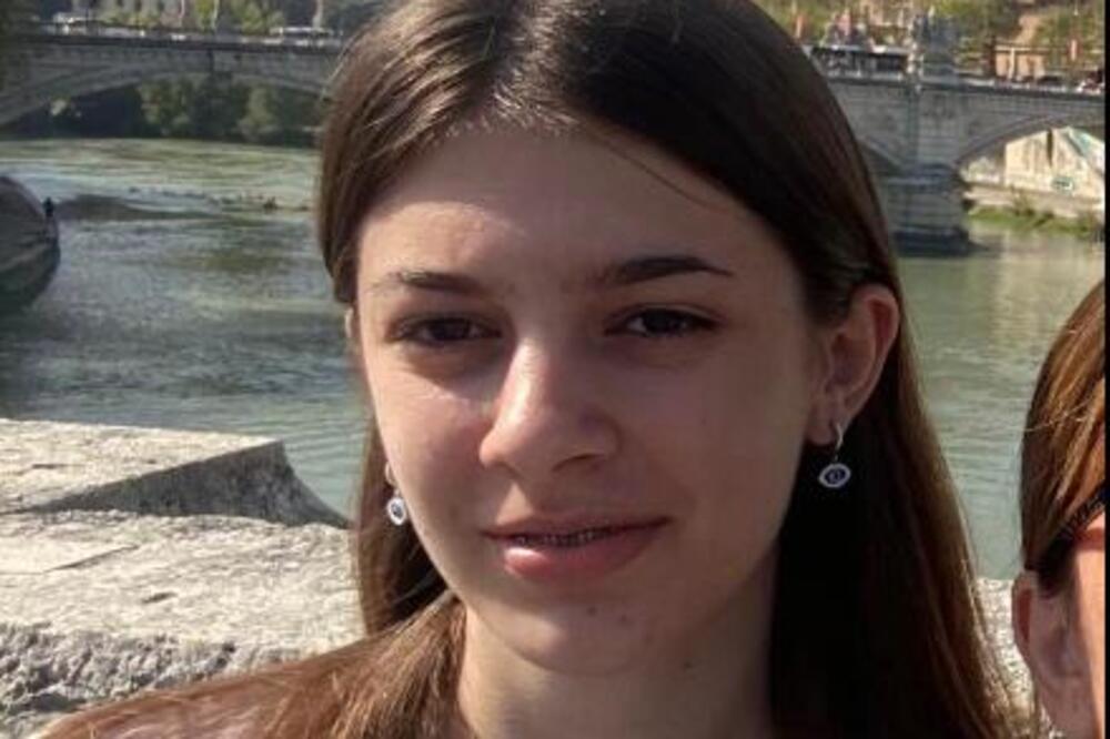 ZA VANJOM (14) TRAGA CEO REGION, ALI I INTERPOL! Nestala je pre 4 dana kada je KRENULA U ŠKOLU I TAMO NIJE STIGLA