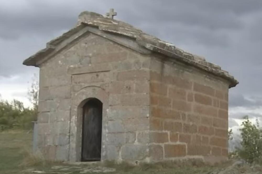 Misterije najmanje crkve u Srbiji: Otvara se samo noću i to dva puta godišnje, a u nju mogu da uđu samo...