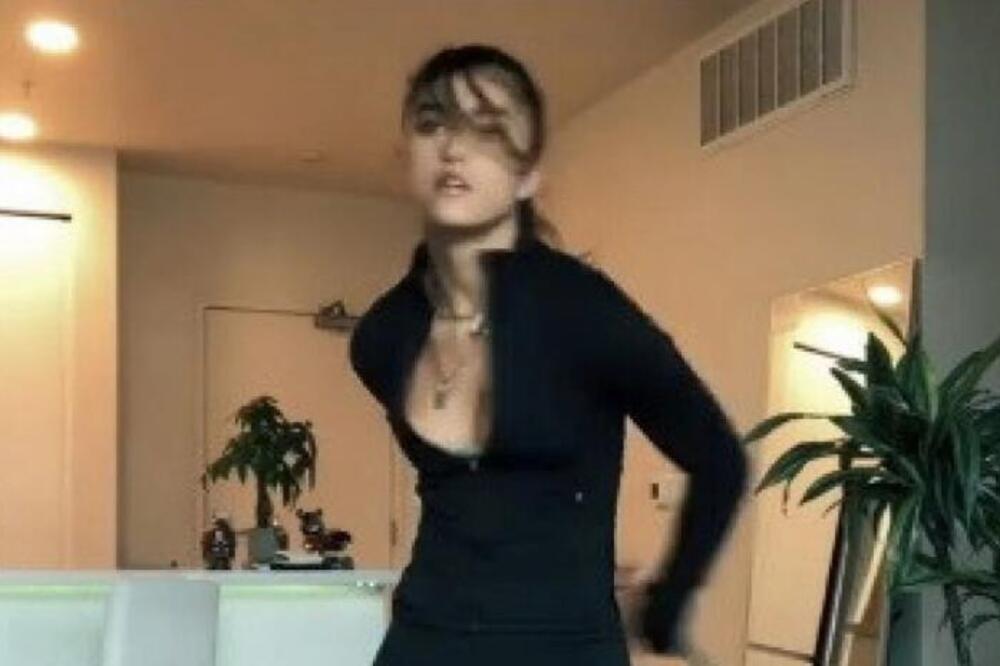 FATALNA CRNKA POKAZALA ŠTA RADI KOD KUĆE, A MUŠKARCIMA OTPALE VILICE: Snimak ćete GLEDATI 2 PUTA kada vidite...